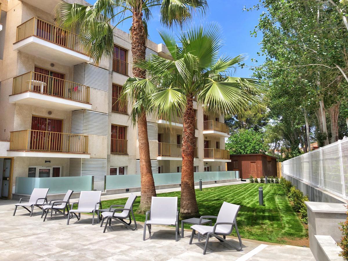 Rentalmar Pins Marina Cambrils Exterior photo